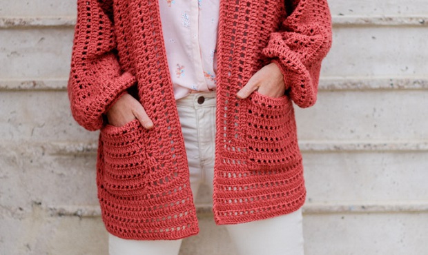 When buying womens cardigan, it is important to