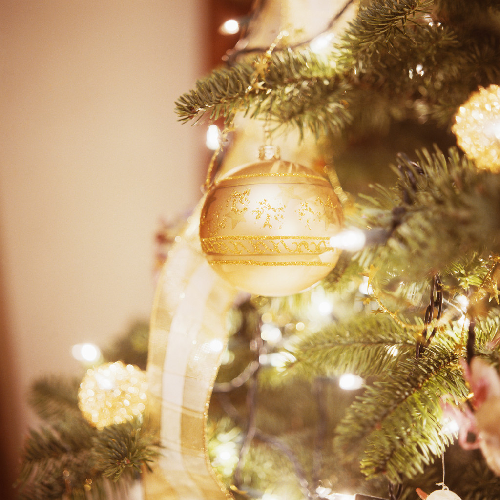 Tips on decorating your home for the holidays