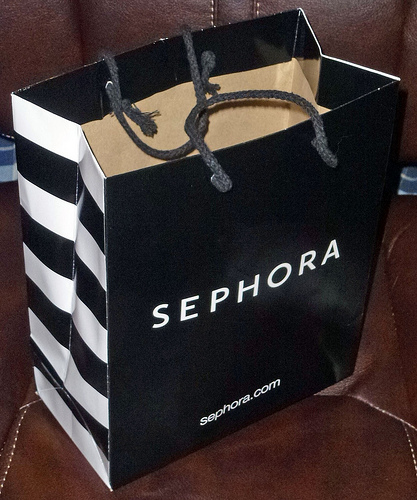 Sephora, Victoria's Secret, and lots of other stores