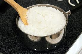 When cooking rice, don't lift the lid of