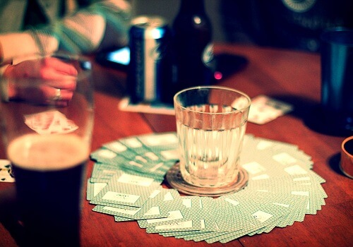 Discover the most popular drinking games with or