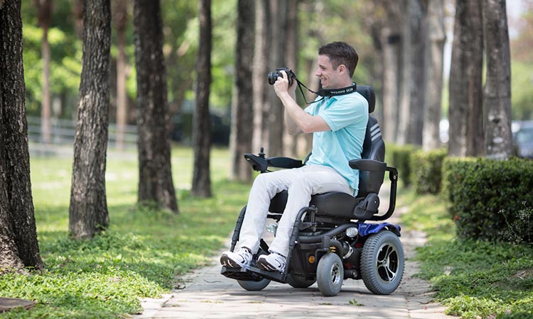 Wide range of quality and powerful electric wheelchairs.