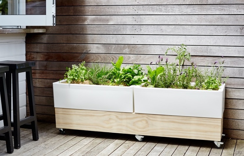 Commercial Outdoor Planters