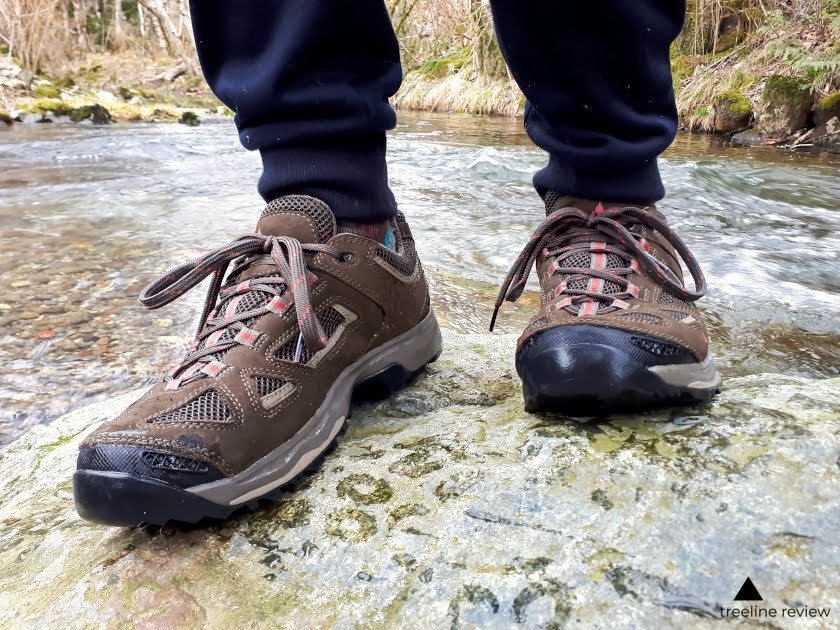 It's very important to select your hiking shoes